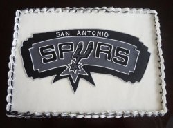 spurs-logo-cake-large