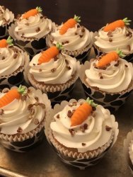 Gourmet carrot cake cupcakes
