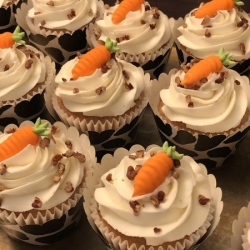 Gourmet carrot cake cupcakes