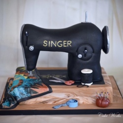 Singer Sewing Machine