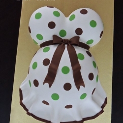 Baby Bump Cake