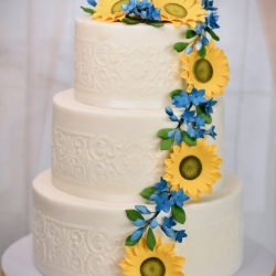 Sunflowers on stenciled buttercream