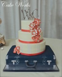 Ruffle flowers on Buttercream with Suitcase Base