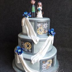 Animatronics Wedding Cake