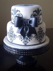black-and-white-damask-large