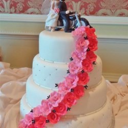 trail-of-pink-roses-with-motorcycle-topper-large