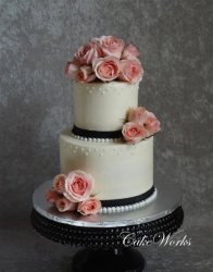 Sweetheart Roses on Buttercream