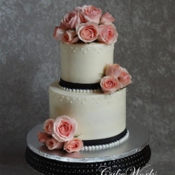 Sweetheart Roses on Buttercream