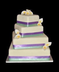 wisteria-pistacchio-with-cala-lilies-large